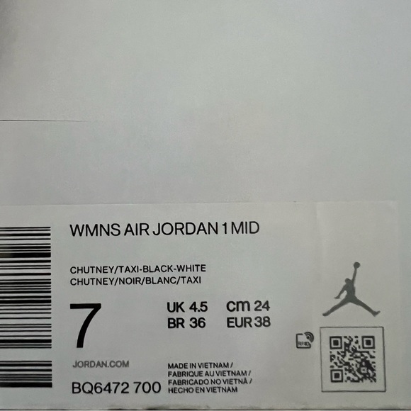 ✔️EUC✔️ NIKE Air Jordan 1 Mid Chutney Taxi - Picture 10 of 11